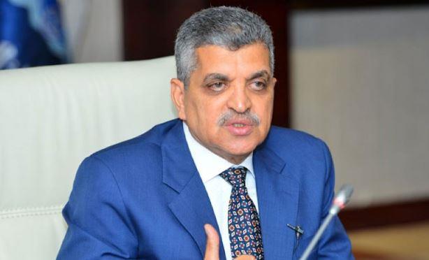 رئيس هيئة قناة السويس يوجه بتقديم الخدمات الملاحية لسفينة إنقاذ خزان «صافر»