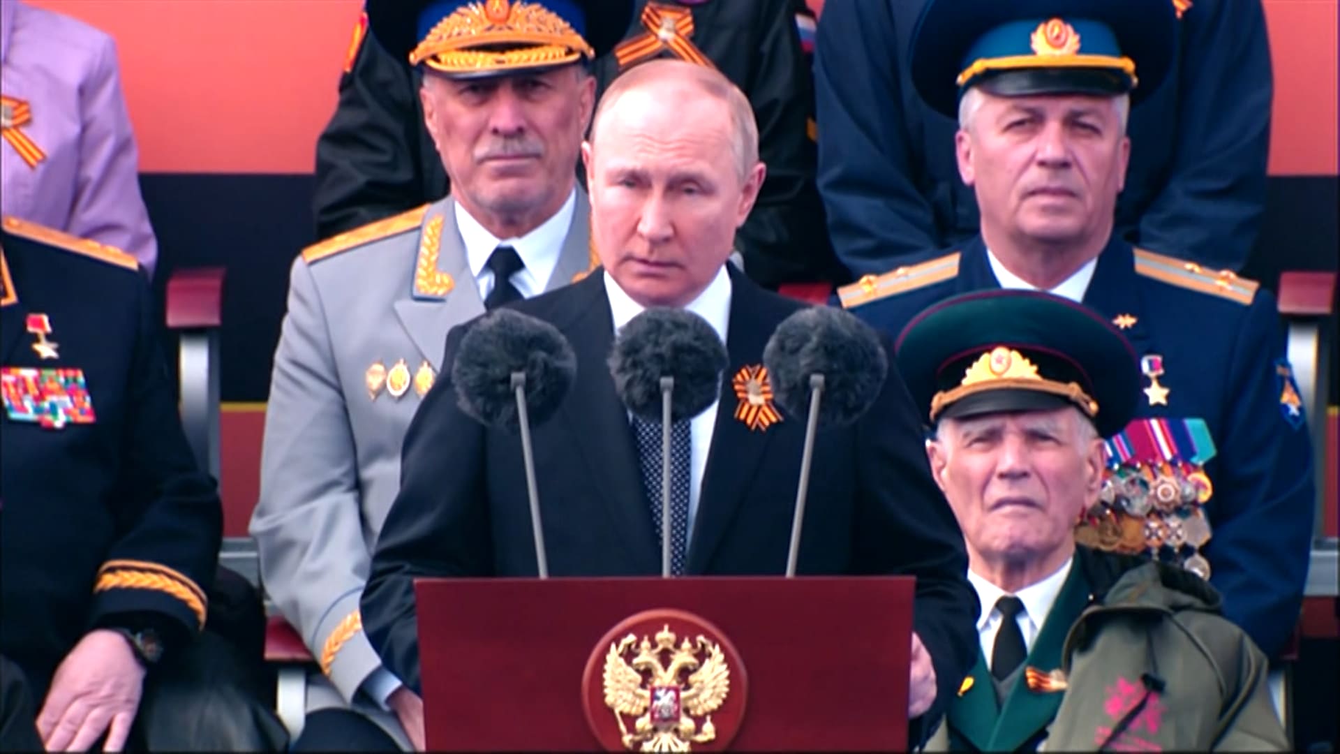 بوتين فى «يوم النصر»: الغرب يريد تدمير روسيا
