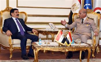   الفريق أول محمد زكى القائد العام القوات المسلحة يلتقى وزير دفاع جمهورية العراق