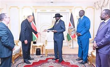   وزير الخارجية يسلم رسالة من الرئيس السيسي إلى رئيس جنوب السودان