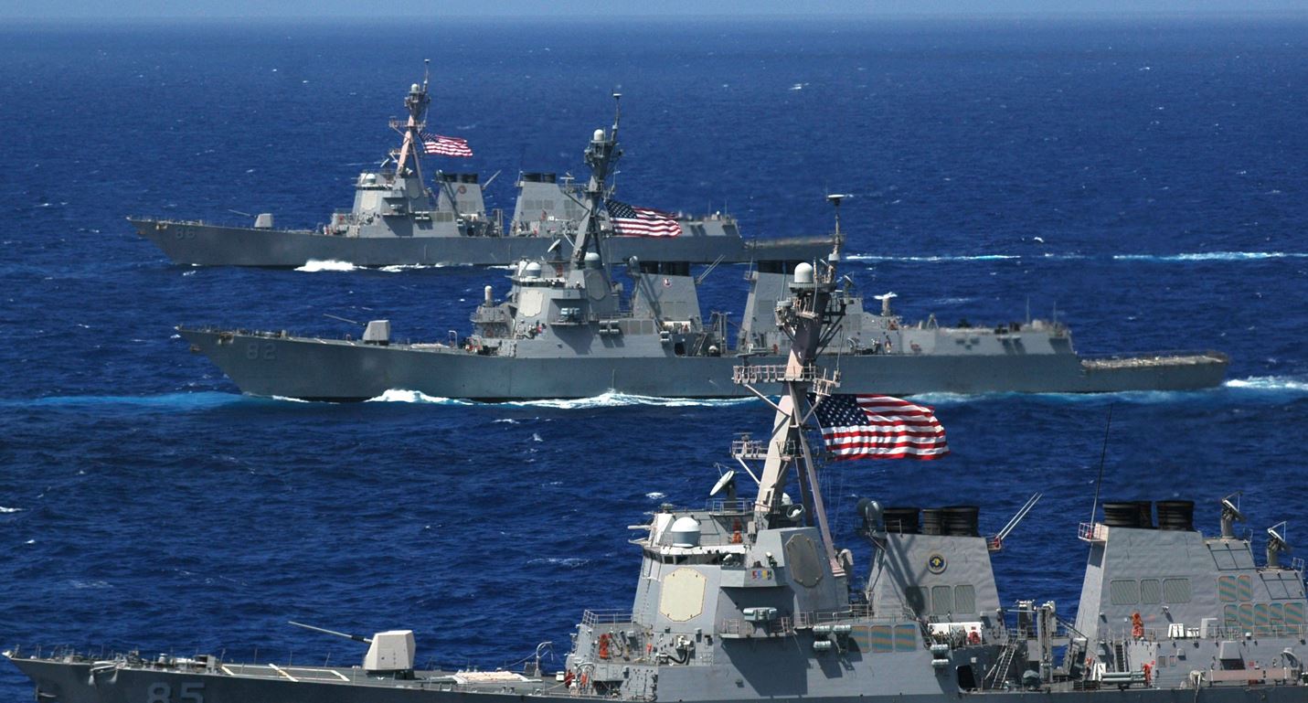 وصول سفن أمريكية ويابانية إلى الفلبين لإجراء تدريبات بحرية ثلاثية
