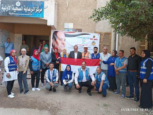 تقديم الرعاية الطبية لـ 3404 حالة بقوافل جامعة طنطا بمركزى بسيون وسمنود