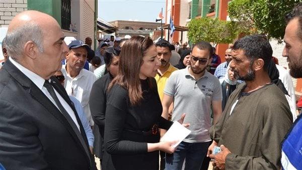 نائب محافظ البحيرة تتفقد فعاليات مبادرة "أنت الحياة"بقرية الأبعادية      