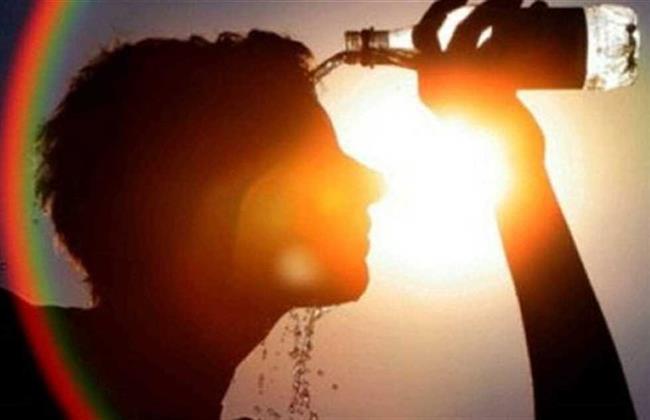 الأرصاد تنصح المواطنين بحمل زجاجة مياه طوال اليوم.. الأجواء حارة