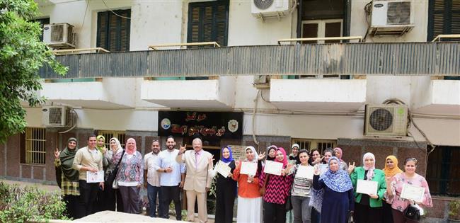 مركز نور البصيرة يختتم فعاليات الورشة الطبية بلغة الإشارة