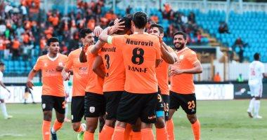تفاصيل اجتماع طارق العشرى مع لاعبى فاركو بعد الخسارة من بيراميدز