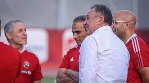 بطريقته الخاصة.. الخطيب يحفز لاعبي الأهلي قبل لقاء الوداد بنهائي أبطال أفريقيا