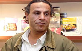   رحيل الكاتب حمدى أبوجليل عن عمر يناهز الـ56 عامًا