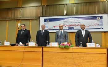  رئيس جامعة أسيوط يفتتح ندوة للتعريف ببرنامج التمويل الداخلي 
