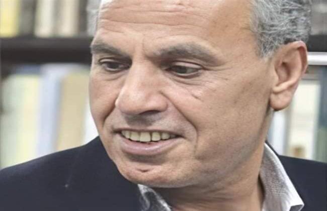 وزيرة الثقافة تنعي الروائي حمدي أبو جليل