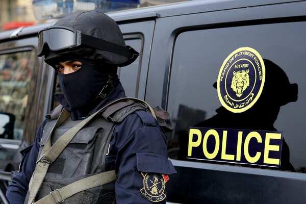 الداخلية تكشف تفاصيل استغاثة لتنفيذ حكم على «فيسبوك»