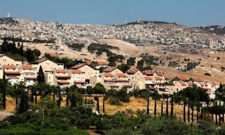 موقع أمريكي: إسرائيل تعتزم الإعلان عن بناء 4 آلاف وحدة بالضفة الغربية