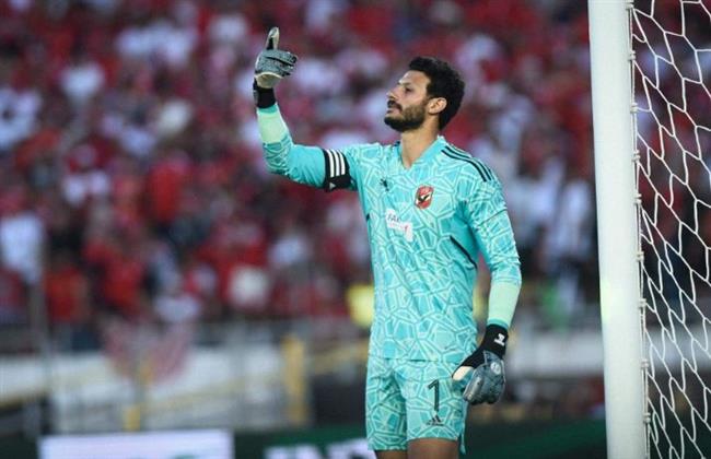 من الدار للنار.. لاعبو الأهلي يتوجهون إلى معسكر المنتخب بالمغرب‏