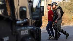   إصابة شابين فلسطينيين واعتقال 6 آخرين خلال مُداهمات لجيش الاحتلال 
