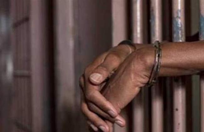 استمرار حبس عصابة تزوير العملات الوطنية بالجيزة 15 يوما