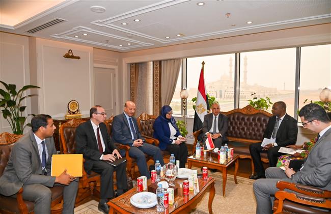 سويلم يستقبل ممثل وزيرة البيئة والتنمية المستدامة بدولة الكونغو الديمقراطيةللتكامل بين الدولتين
