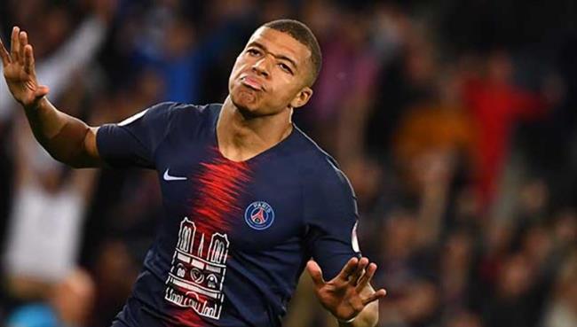 مبابي يرد على أنباء اقترابه من الانتقال إلى ريال مدريد