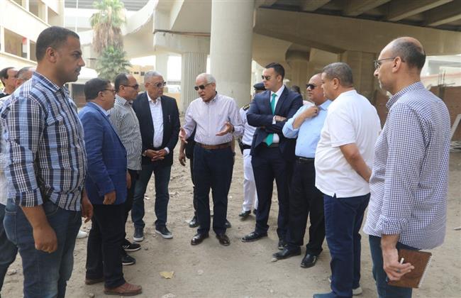 محافظ الجيزة يتابع نسب التنفيذ بمشروع إنشاء موقف سرفيس التحرير