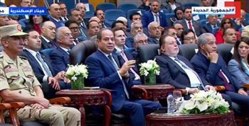 السيسي: تطوير الموانئ يهدف لوضع البلاد على خريطة المنافسة والاستفادة من قدراتها وموقعها 