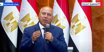   وزير النقل: الرئيس السيسي وجه بأن تكون مصر مركزا للتجارة العالمية واللوجيستيات