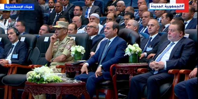 الرئيس السيسي يشاهد فيلما تسجيليا بعنوان "بوابات الخير"