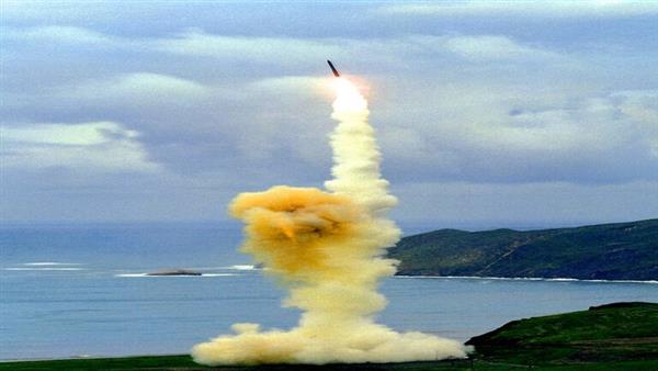 بيونغ يانغ تطلق «صاروخين بالستيين» بالتزامن مع مناورات عسكرية بين واشنطن وسول