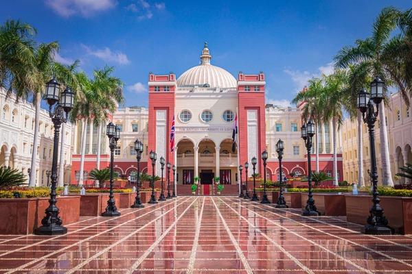 بحضور رئيس مجلس الشيوخ.. كلية القانون بالجامعة البريطانية تنظم مؤتمر علمي في مجال التحول الرقمي