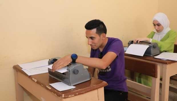 تقرير غرفة العمليات لإمتحانات الدور الاول لطلاب الثانوية العامة بمدارس المكفوفين في مادة اللغة العربية
