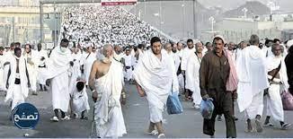 هل يجوز الطواف بالنعل في البيت الحرام؟ 