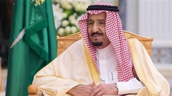   الملك سلمان يوجه باستضافة 1300 حاج وحاجة من أكثر من 90 دولة لأداء فريضة الحج
