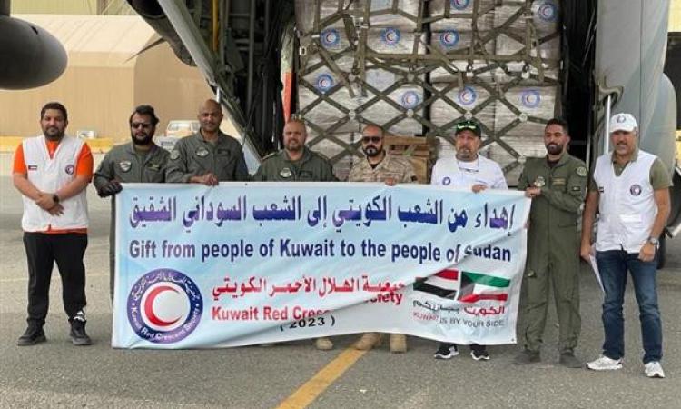 الكويت: إقلاع الطائرة الـ15 من الجسر الجوي الكويتي لإغاثة السودان