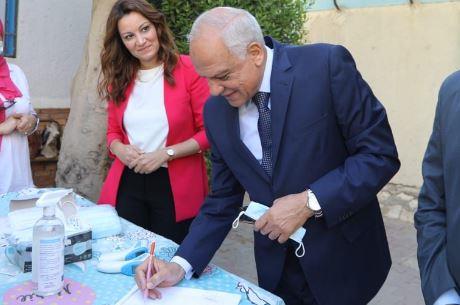 محافظ الجيزة يتفقد امتحانات الثانوية العامة في مدرستين بالدقي والعجوزة