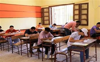   "التعليم": رصد 5 حالات غش إلكتروني في امتحان اللغة العربية بالثانوية العامة