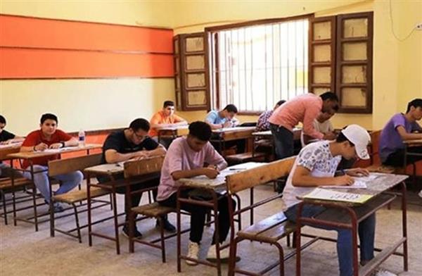 "التعليم": رصد 5 حالات غش إلكتروني في امتحان اللغة العربية بالثانوية العامة