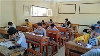   "التعليم": أكثر من 728 ألف طالب وطالبة بالثانوية العامة أدوا امتحان اللغة العربية دون مشكلات