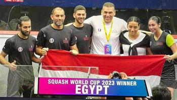   منتخب مصر للاسكواش يعود إلى أرض الوطن بعد التتويج بلقب كأس العالم