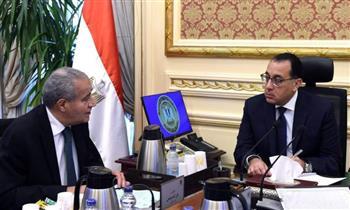 الحكومة تؤكد وجود مخزون استراتيجي من جميع السلع تكفي لفترات طويلة