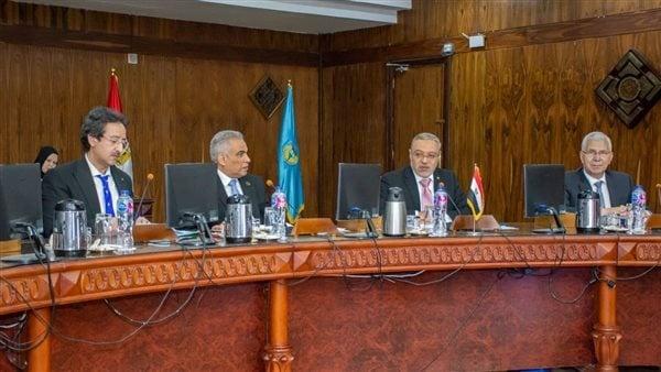 طنطا.. تشكيل لجنة عليا لوضع استراتيجية لزيادة أعداد الطلاب الوافدين