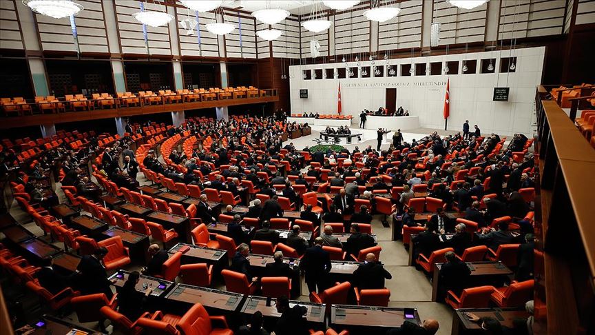 البرلمان التركي الجديد يبدأ عمله بحضور أردوغان
