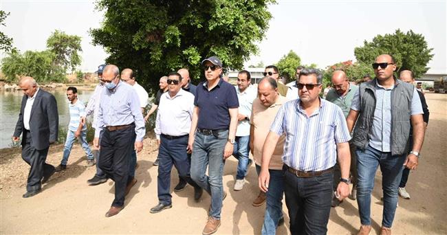 وزير الري يتفقد المنظومة المائية بالقليوبية والشرقية