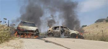   مُستوطنون إسرائيليون يحرقون سيارات ومحلات تجارية برام الله