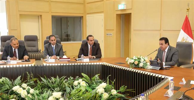 وزير الصحة يتابع خطة التأمين الطبي لاحتفالات عيد الأضحى المبارك
