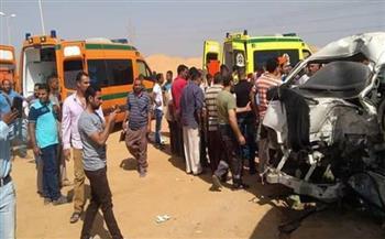 بينهم 4 أطفال.. مصرع اثنين وإصابة 6 في حادث تصادم بالمنيا