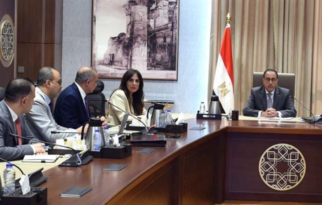 رئيس الوزراء يلتقي رئيس صندوق التنمية الحضرية