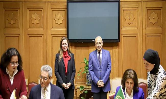 توقيع مذكرة تفاهم بين الجامعة العربية والأكاديمية الوطنية للتدريب في مصر
