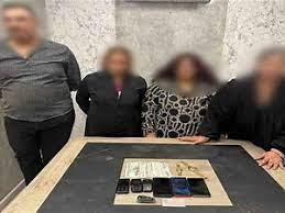 إنقاذ 4 مواطنين إثر احتجازهم داخل أسانسير خاص بأحد الهايبرات بقنا 