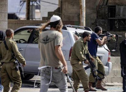 إصابات في هجوم للمستوطنين الإسرائيليين على قرية جنوب نابلس