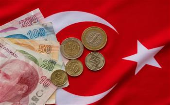   الليرة التركية تنهار لمستوى قياسي بعد رفع سعر الفائدة