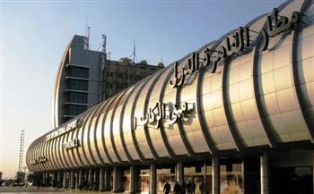 ضبط ثلاثة ركاب بحوزتهم أقراص مخدرة بمطار القاهرة الدولي