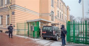   الأمن الروسي يحبط عملية لتهريب مادة مشعة بحوزرة خمسة أشخاص